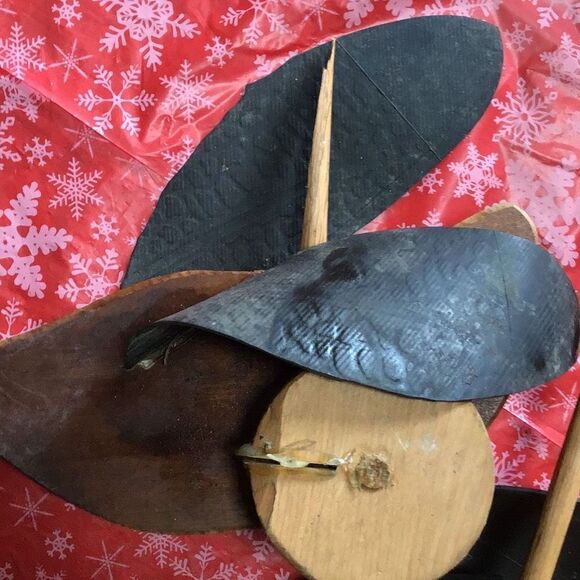 Vintage, handmade flappy duck push toy one needs repairs - Picture 2 of 4